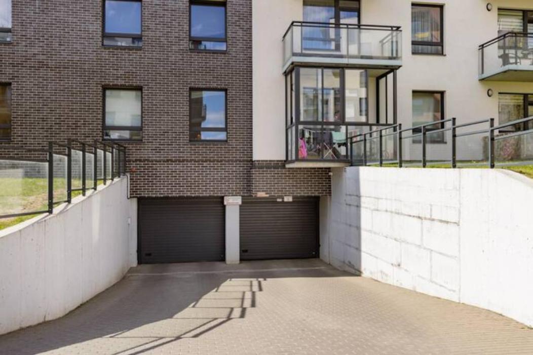 Close To Panorama Center Apartment Self Check-In Garage Free Аеропорт Вільнюс Екстер'єр фото